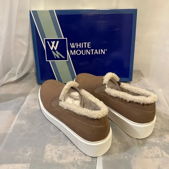 White Mountain | Shoes | White Mountain Tan Slip On Sneaker  display picture 3